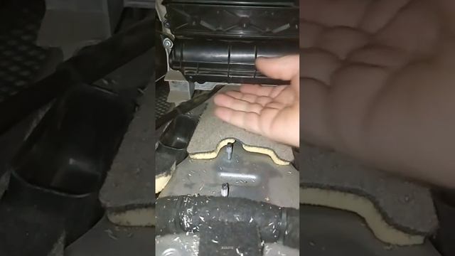 Замена радиатора печки Land rover Freelander 2. за 60 минут смотреть онлайн