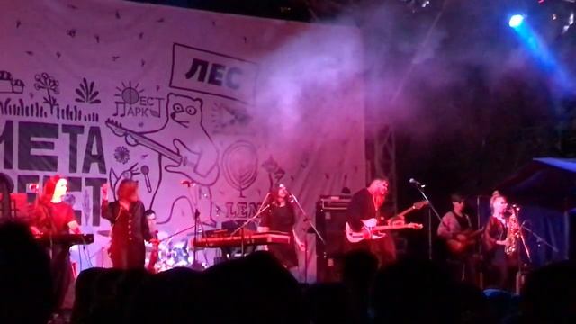 Краснознамённая дивизия имени моей бабушки – Доживай смотреть онлайн