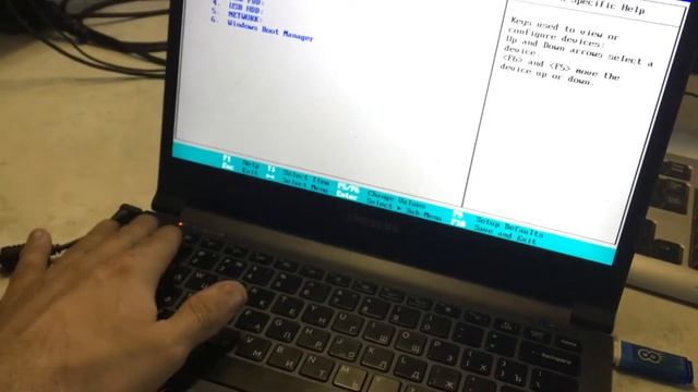 Samsung NP900X3C глючит смотреть онлайн