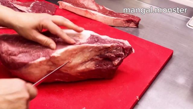 Как нарезать говядину | Внешняя часть бедра, black angus зернового откорма | Огузок смотреть онлайн