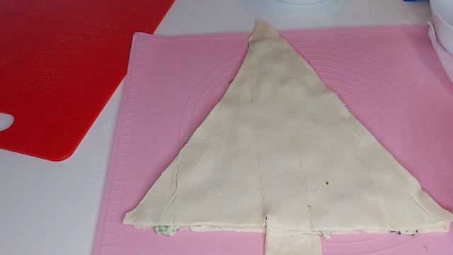 Елочка со шпинатом/Новогодний пирог смотреть онлайн