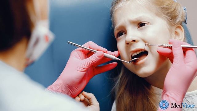 НУЖНО ЛИ ЛЕЧИТЬ МОЛОЧНЫЕ ЗУБЫ? смотреть онлайн