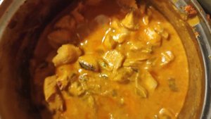 куриная грудка в томатно соевом соусе,вкусно аж пальчики оближишь#томаты #соус #грудка #соевыйсоус