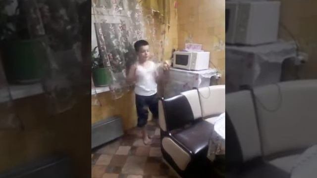 Люблю колбасу😁😁😁