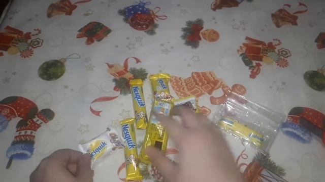 Новинка от Nestle NESQUIK. / Подарочный набор школьника NESQUIK с бейджем