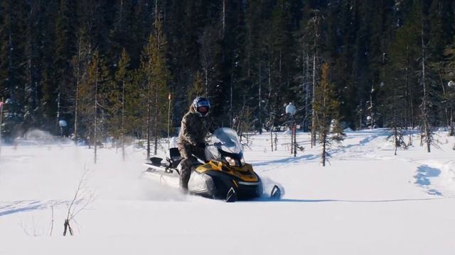 Путешествие в Паанаярви на снегоходах смотреть онлайн