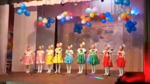 Якутские дети поют