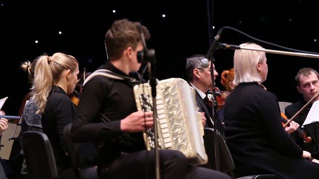 Закулисье и сцена. Отчетный концерт ДМШ №5 в ХАТОБе. Фрагменты. Часть 3 смотреть онлайн