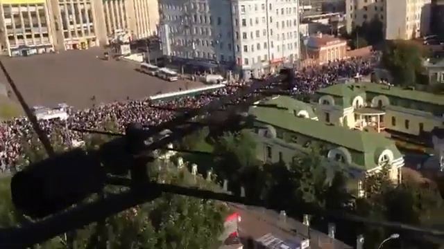 2013 Добро пожаловать в чудесный мир созданный путкиным. Мусульманский праздник в Москве. смотреть онлайн