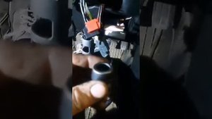 Подгонка новых деталей личинки и контактной группы к бу замка зажигания.Пассат б3-б4