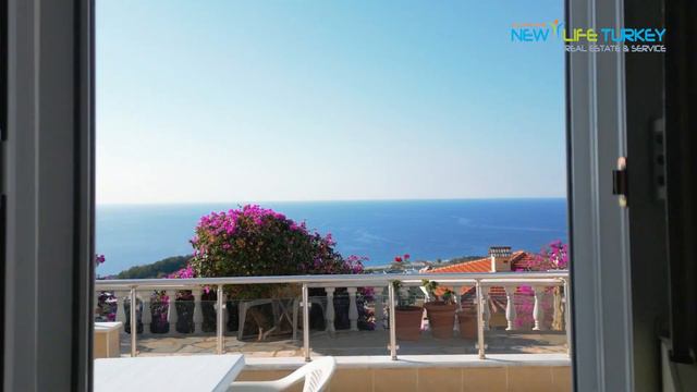 Каргыджак, вилла 4+1, 320 квадратных метров. 4 спальни, 4 санузла. 1 км от моря. Гараж. смотреть онлайн