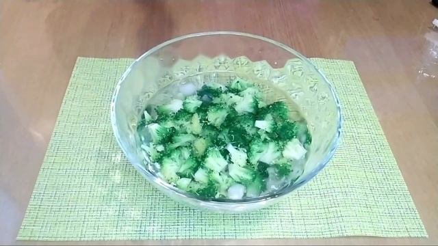 Салат ОАЗИС - рецепт авторского салата - попробуешь, язык проглотишь