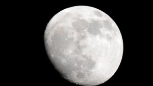 Луна в телескоп levenhuk skyline pro 90 mak + Nikon D3100