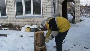 приспособа для колки дров первое опробование понравилось