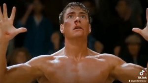 Кровавый спорт Фрэнк Дюкс в финали вспоминает