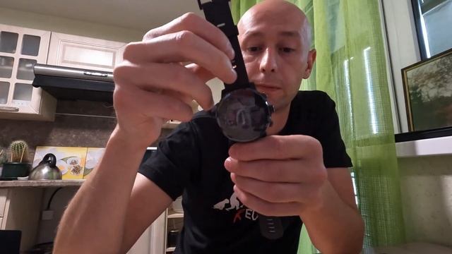 Amazfit Stratos Plus смотреть онлайн