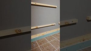 Каркас парилки (устройство плинтуса из плитки)