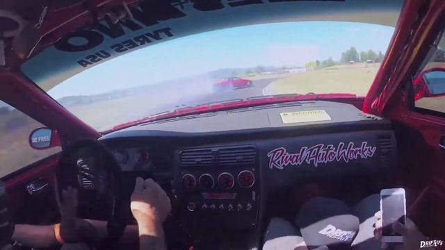 Drifting in a 2JZ swapped Infiniti Q45