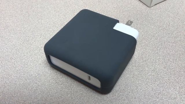 MacBook Pro 16 - Power Adapter - Protection - Silicone - Protective Case Cover - QUICK LOOK! смотреть онлайн