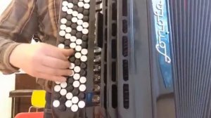 продается Итальянский баян Sonola,телефон/вацап +7-925-508-79-26