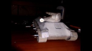 Т - 34 - 85 из картона (в масштабе 1/37)