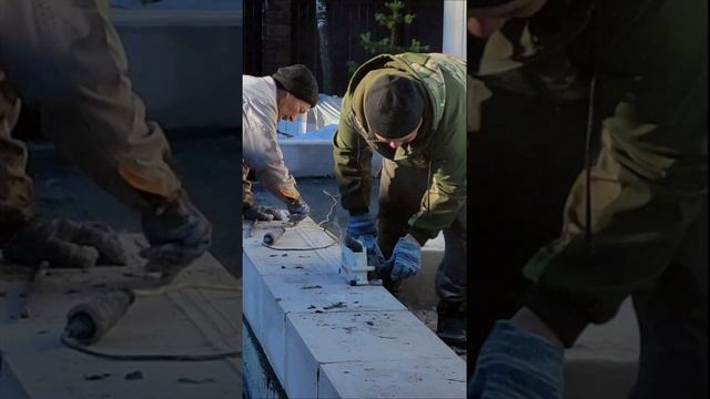 Кладка первого ряда газоблока
