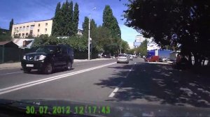 Как поворачивают на фурах