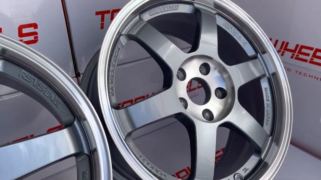 TE37 дизайн 17 7.5J Gunmetal вес 7.2kg