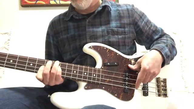 Fender Squier Classic Vibe Jazz Bass смотреть онлайн