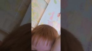 Дети балуются