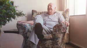 Табаков заселился и хочет пиво козёл за 500 рублей и чтобы ему прочистили унитаз (технопранк)