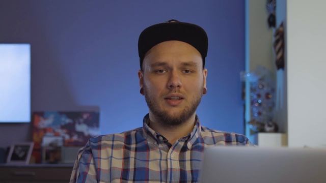 Фокусное расстояние меняет ваше лицо? смотреть онлайн