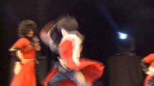 Азербайджанцы танцуют свой национальный танец!