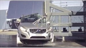 Crash Test 2012 - Volvo S60 / V60 (Side Pole Impact) NHTSA
