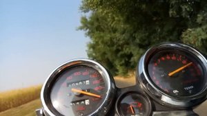 Honda CB400SF acceleration & top speed