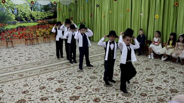 Танец Джентльменов смотреть онлайн