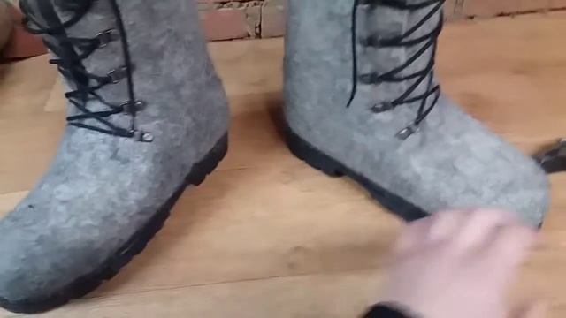 НОВАЯ МОДЕЛЬ ВАЛЕНОК ОТ МАСТЕРСКОЙ НАДЕЖНЫЕ ВАЛЕНКИ. смотреть онлайн