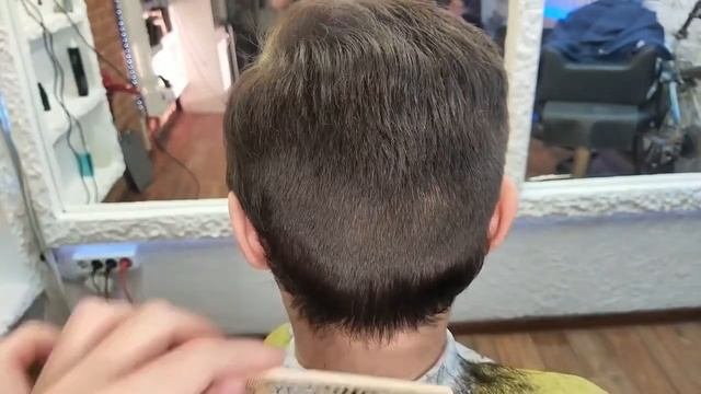 Как подстригать SIDE PART? // Как стричь ПРОБОР И НАБОК // Как подстричь если хочется с пробором?
