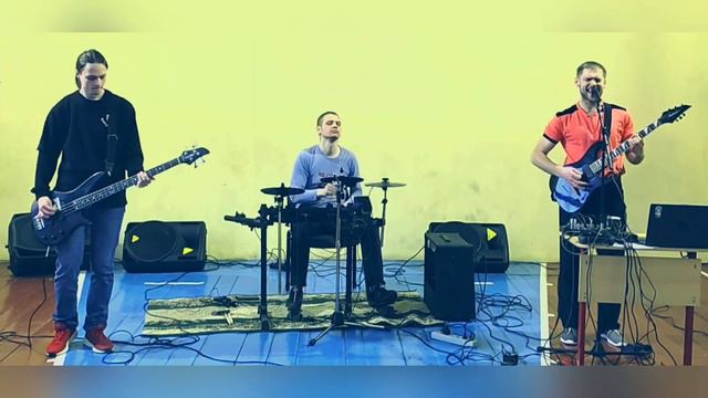 Банановые ноги - Девушки из высшего общества (Валерий Меладзе cover) смотреть онлайн