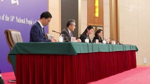 Министр иностранных дел Китая говорил об историческом характере отношений России и КНР