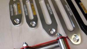 Клюзы и направляющие ролики для лебедки redBTR