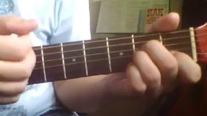 Молодая (Амирамов) Аккорды на гитаре.mp4