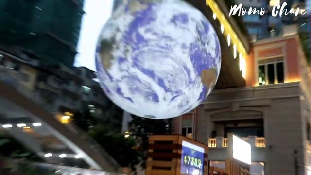 Hong Kong Travel Guide :  Wan Chai Hong Kong