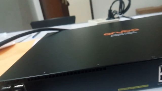 Unboxing Switch Hp Aruba 2390F смотреть онлайн
