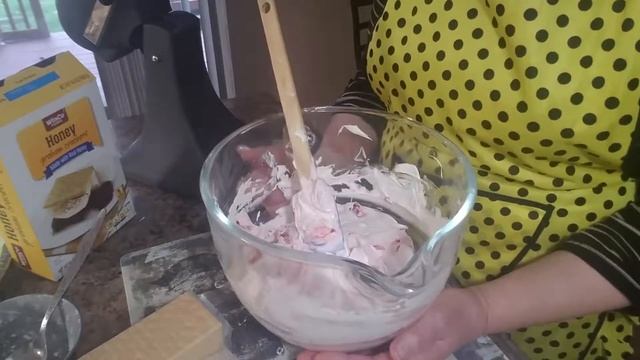 Нежные Новогодние творожные шарики. смотреть онлайн