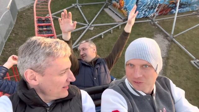 Парк Сказка в Крылатском. Совсем не страшные горки смотреть онлайн