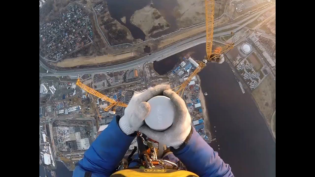 462m - Lakhta Center Top / Монтажники на шпиле Лахта Центра