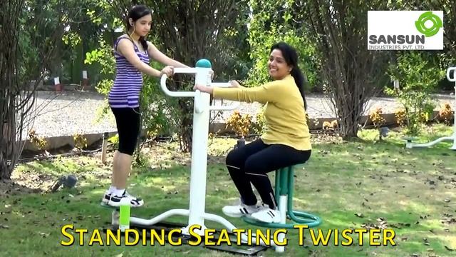 Standing Seating Twister смотреть онлайн