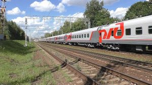 Электровоз ЭП2К-270 (ТЧЭ-8) со скорым фирменным поездом "Волгоград" №001И Москва - Волгоград.