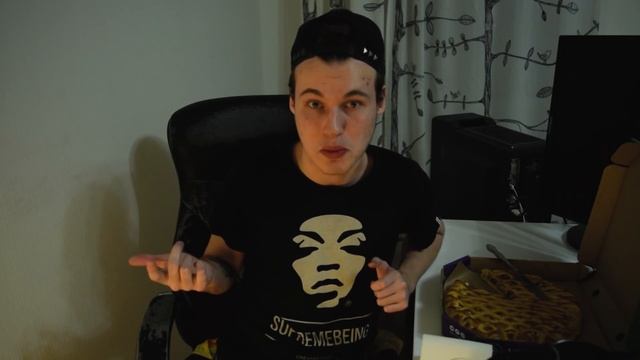 #15 Покушаем? Достаевский. Русский Пирог с Яблоком и Корицей! смотреть онлайн